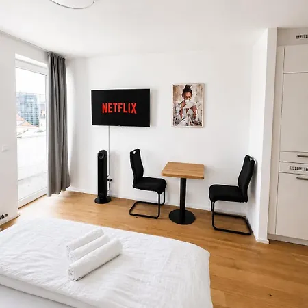 Donau Hauptplatz Retreat 林茨
