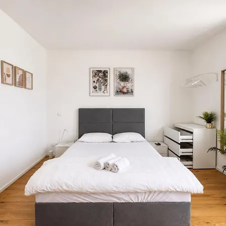 Donau Hauptplatz Retreat 林茨